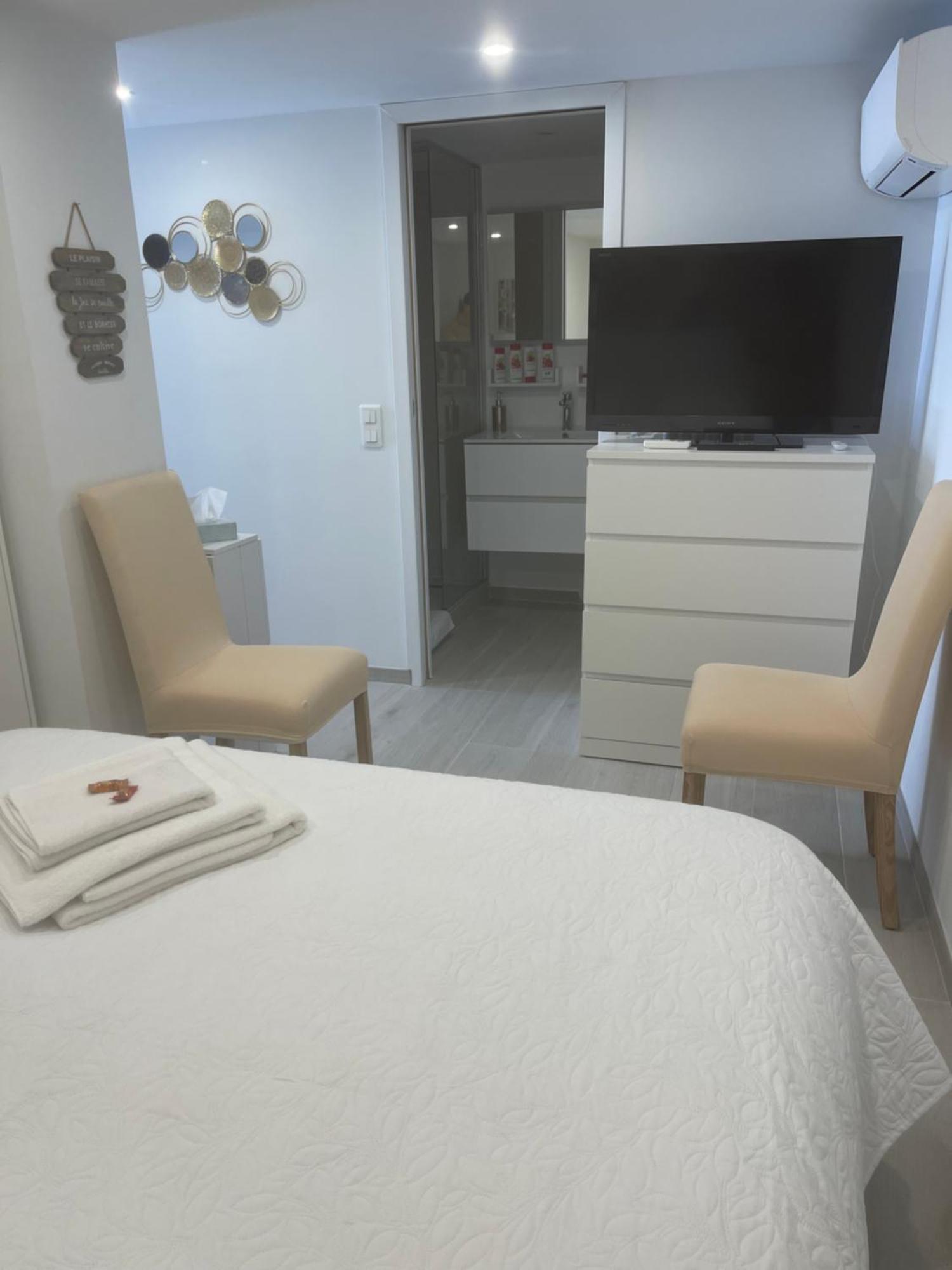 Grand Studio Neuf A 50 M Du Port Saint-Tropez Dış mekan fotoğraf